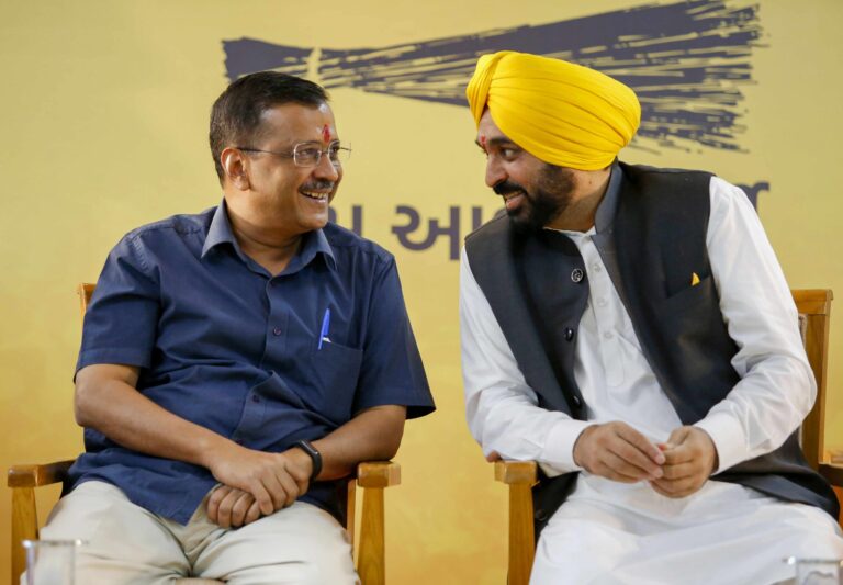 Has Kejriwal made up his mind to replace Chief Minister Mann in Punjab?