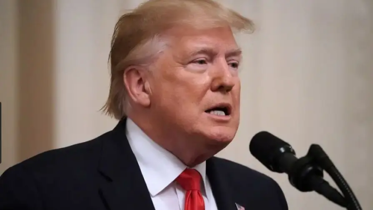 Trump Issues Fresh Warning: 25% Tariff If iPhones Are Made in India or Elsewhere