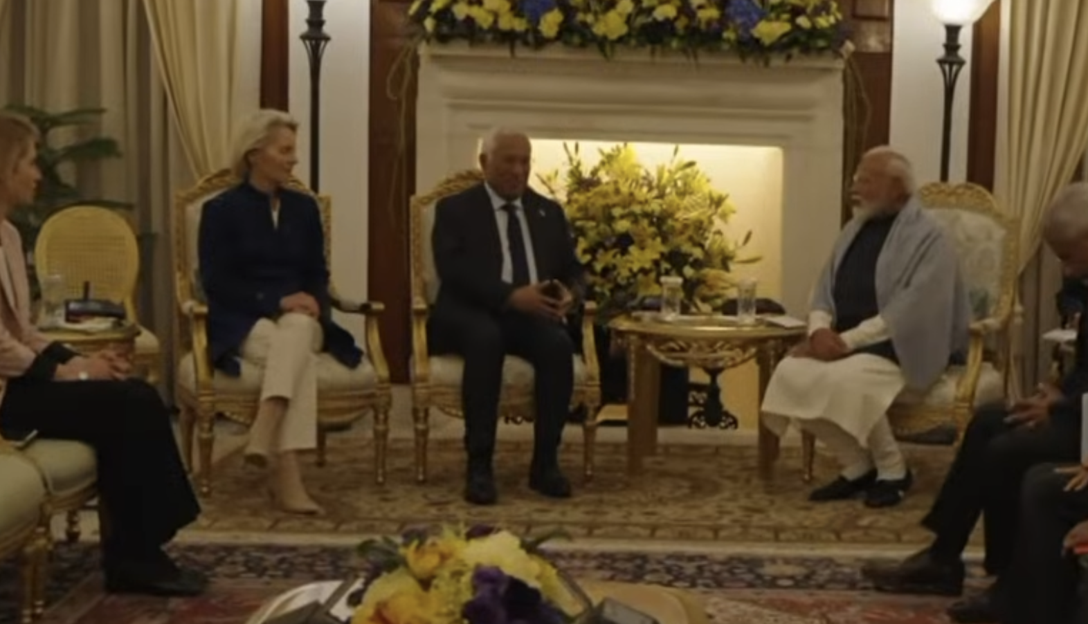 Historic EU Trade Deal Signed Amid Nationwide Bank Strikes